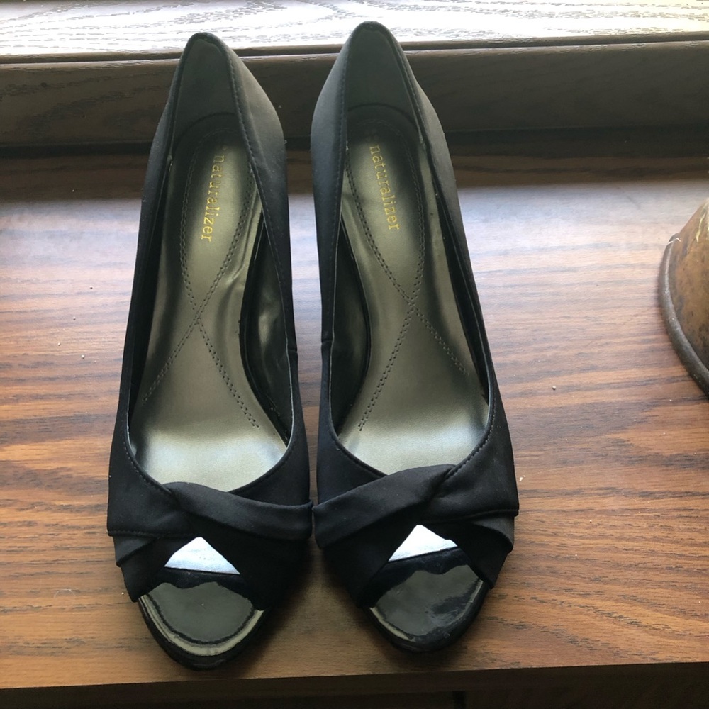 Naturalized Open Toe Dress Shoes, Black, Patent Leather 2” Heels, Nonslip soles